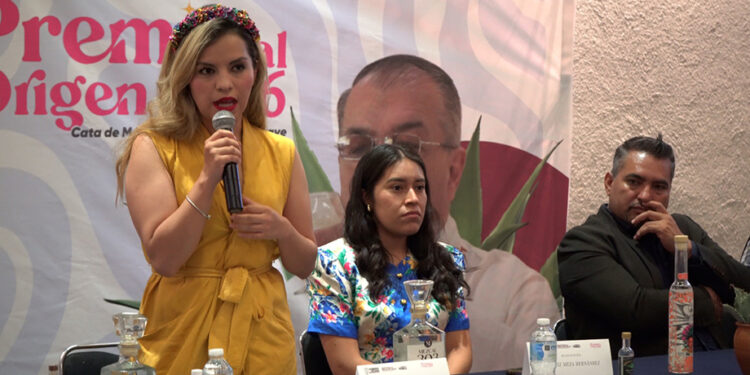 Con «Premio al Origen 2026», Puebla fortalece el valor agregado del mezcal artesanal