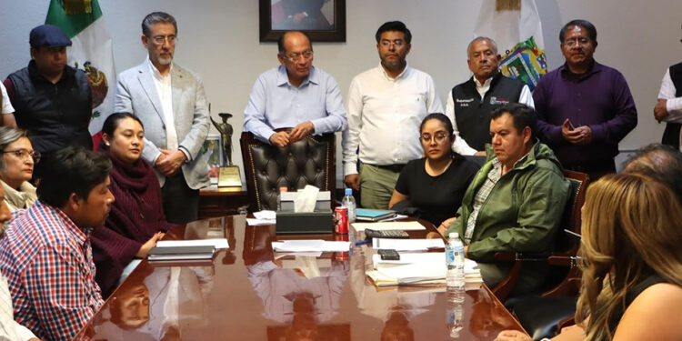 Gobierno federal y estatal logran acuerdos con pobladores de Santa María La Alta