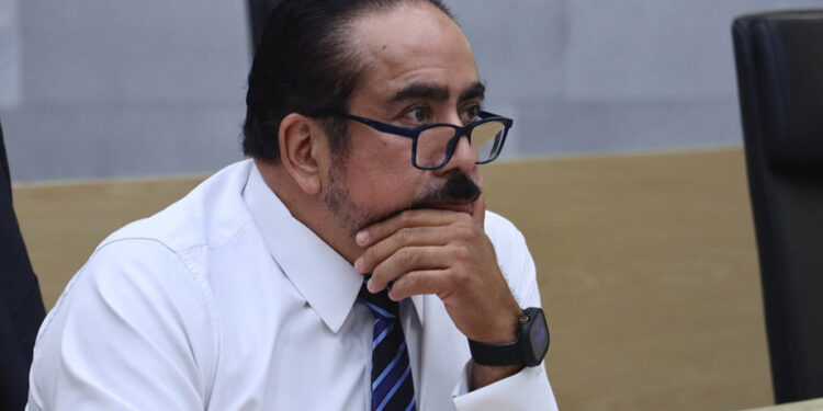 Plantea Rafael Micalco reforma para fortalecer la prevención de enfermedades transmisibles en la infancia