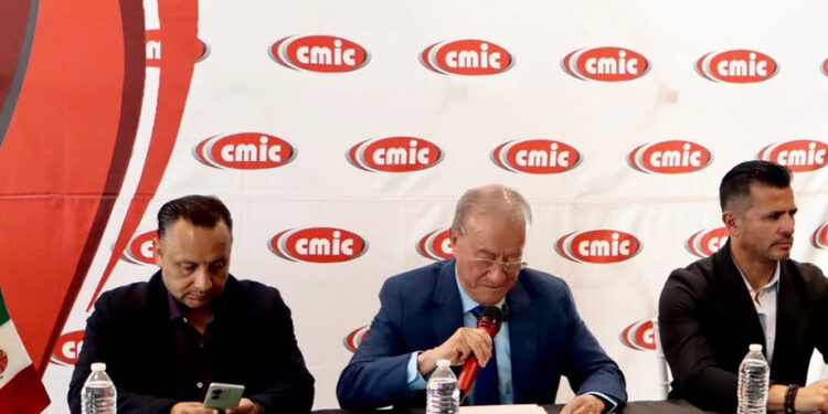 Ha disminuido 2.5% la inversión en la industria de la construcción de acuerdo al INEGI: CMIC