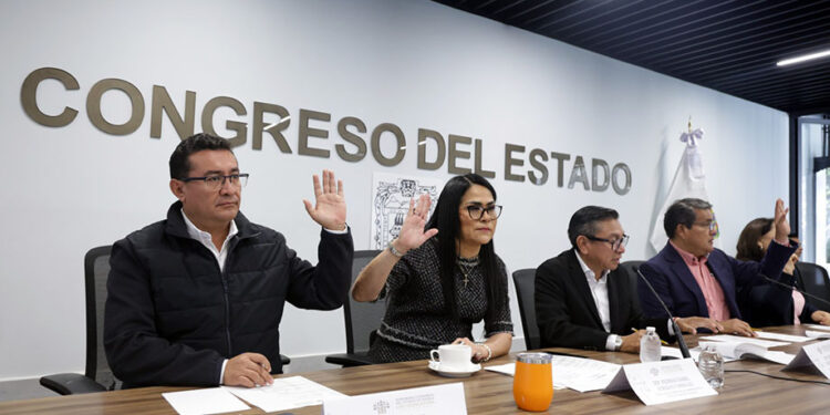 Aprueba Comisión del Congreso reformas para fortalecer el marco jurídico de la Universidad de la Salud del Estado de Puebla