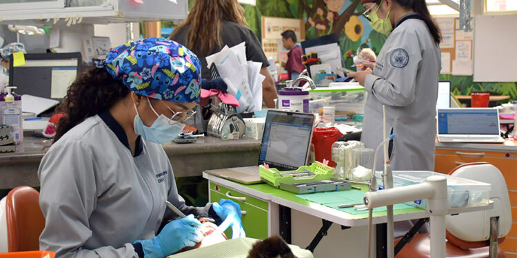 Proporciona BUAP tratamiento dental especializado a menores de edad