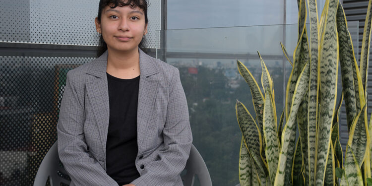 Egresada BUAP gana medalla de oro en la Quinta Olimpiada Mexicana Femenil de Informática
