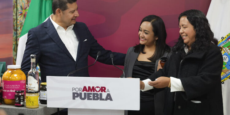 Impulsa gobierno estatal transformación integral del campo poblano con tecnología y valor agregado