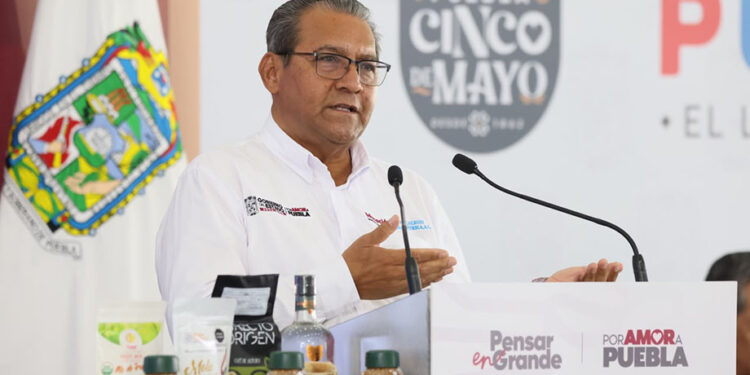 Colegio de Puebla fortalece formación de servidores públicos para impulsar desarrollo estatal