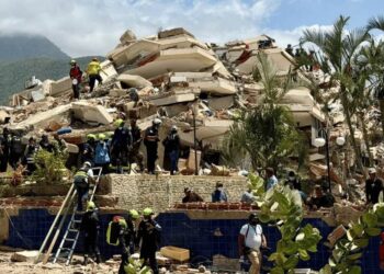 En aumento los muertos tras terremotos ya suman 4734 en Venezuela