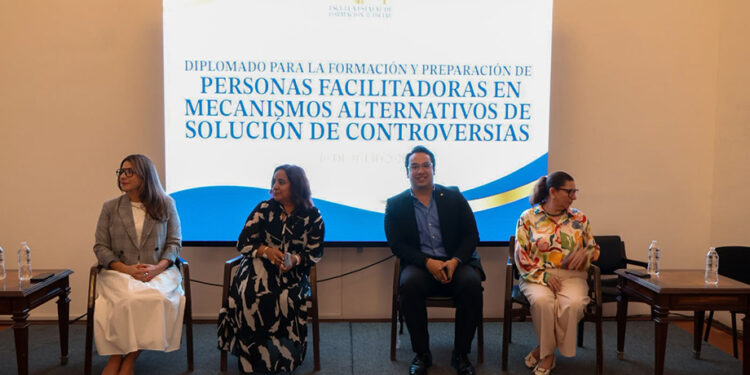 Poder Judicial de Puebla fortalece la formación de especialistas para ofrecer más opciones de solución de conflictos