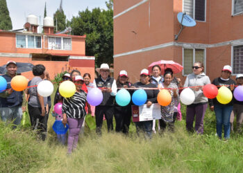 Gestiona José Luis Figueroa rehabilitación del parque en Santa Lucía