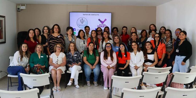 Reflexionan en Ocoyucan sobre derechos de las mujeres