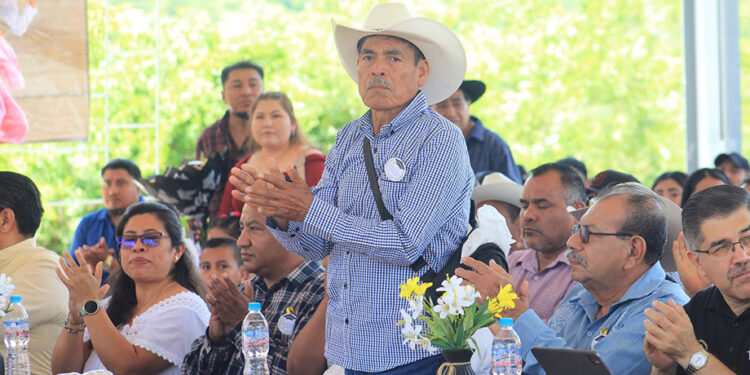 Triunfa la educación popular en Olomatlán