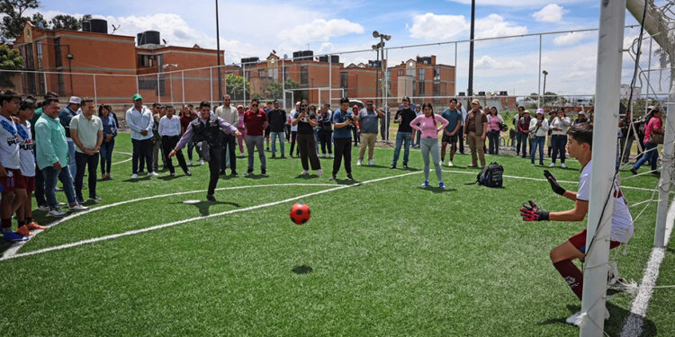 Omar Muñoz fortalece infraestructura deportiva