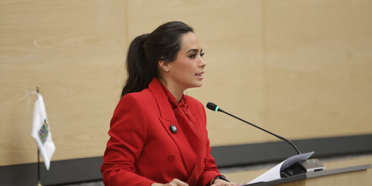 Diputada Graciela Palomares presenta iniciativa para erradicar delitos cometidos por menores