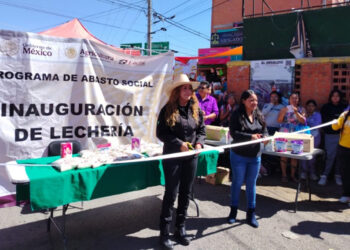Paola Ruiz lleva justicia social a la Unidad Habitacional Agua Santa
