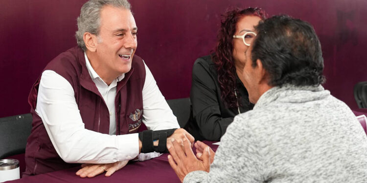 Encabeza Pepe Chedraui jornada del «Día del Pueblo» en Santa Catarina