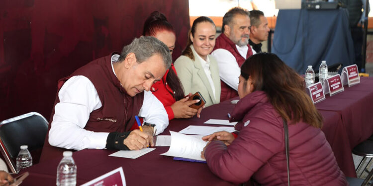 Pepe Chedraui continúa con la atención de peticiones con el “Día del Pueblo” en San Baltazar Tetela