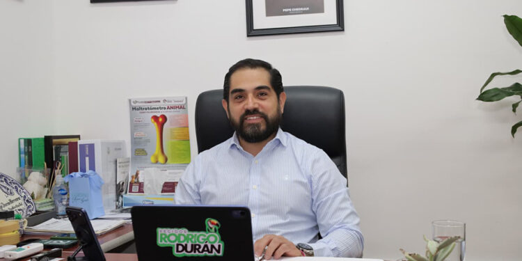 Avala Comisión reglamento y creación del Comité Municipal de Adquisiciones en Materia de Concesiones