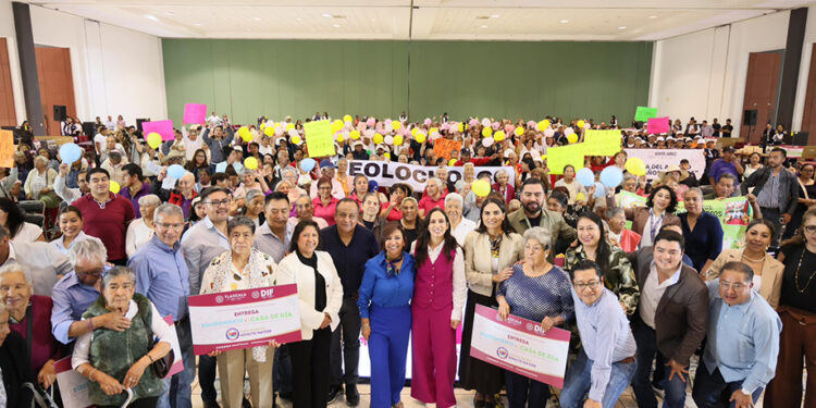 Entrega Gobernadora equipamiento a 17 Casas de Día y fortalece la atención a personas adultas mayores
