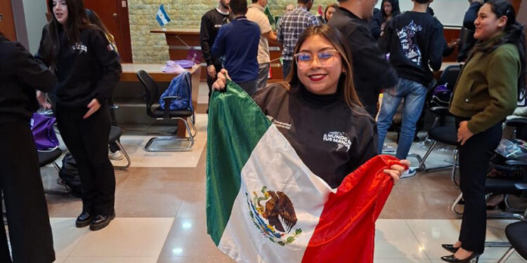Estudiante de la UTH se encuentra a salvo tras terremoto en Perú donde esta de intercambio