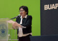 Dicta conferencia en la BUAP la subgobernadora del Banco de México