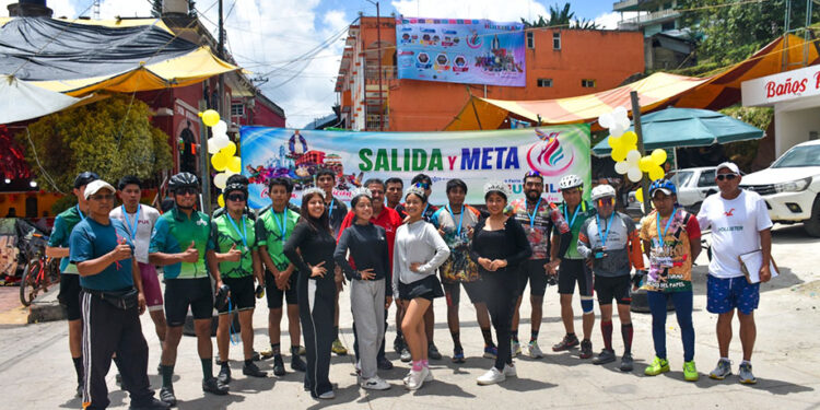 Huitzilan, un pueblo tranquilo y cálido, reconoce deportista extranjero