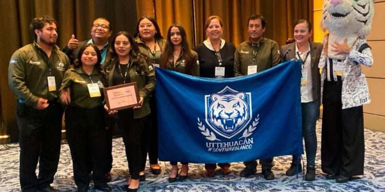 Conquistan estudiantes de UTTehuacán podio nacional con proyectos de innovación