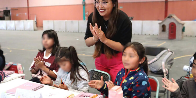 Brindan curso de regularización escolar gratuito en DIF de Ocoyucan