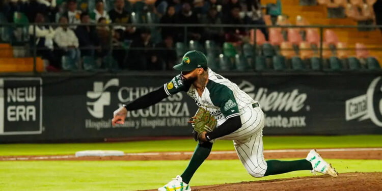 Vladimir Gutiérrez vence a los Piratas y coloca a Pericos a un triunfo de las Series de Zona
