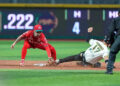 Pericos toma ventaja en el infierno al vencer a Diablos 13-5