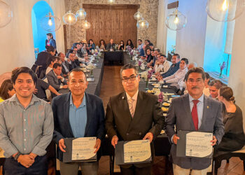 Comisión Estatal de Vivienda fortalece diálogo para preservar casonas del Centro Histórico