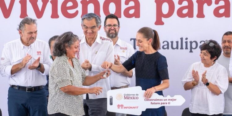 INFONAVIT entrega viviendas del Bienestar a derechohabientes de Tamaulipas