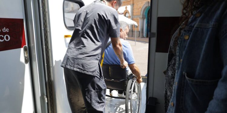 Familias de Chignahuapan reciben más de 20 mil atenciones médicas y labor social