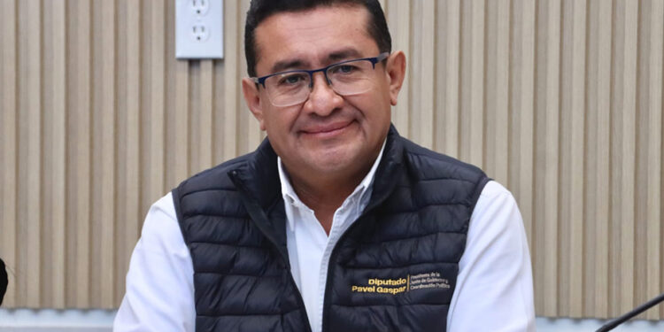 Pável Gaspar precisa las reglas para comparecer en el Congreso de Puebla