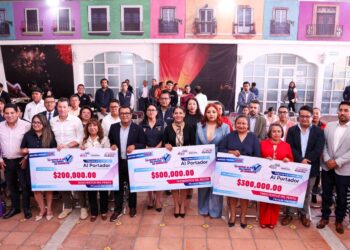 Reconoce Lupita Cuautle compromiso de contribuyentes con San Andrés Cholula