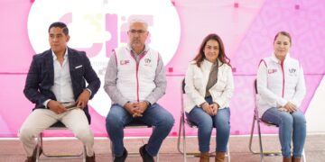 Recibe DIF Puebla Capital segundo captador pluvial para el CMERI