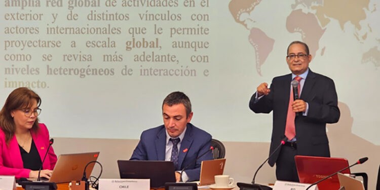 Convoca Banco Interamericano de Desarrollo a investigador BUAP para análisis internacional