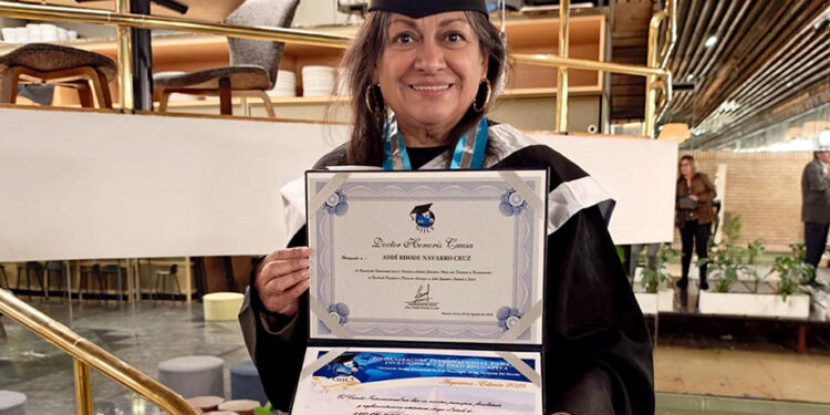 Investigadora BUAP es premiada por organización internacional