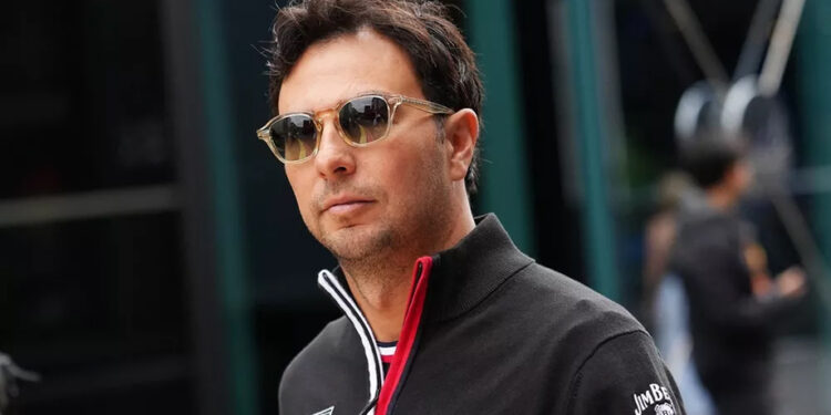 «Checo» seguirá con Cadillac y rumores que lo quieren en Williams, Aston Martin y Alpine