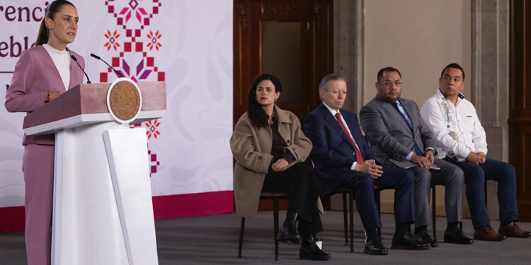Presidenta Claudia Sheinbaum informa que los 5.8 mdd recuperados por caso García Luna y Familia Weinberg se destinarán a escuelas en la Montaña de Guerrero