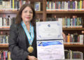 Académica de FFyL-BUAP recibe Doctorado Honoris Causa por la OIICE