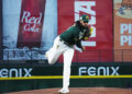 Antonio Santos llega a 10 victorias y los Pericos le pegan a El Águila en el primero de la serie