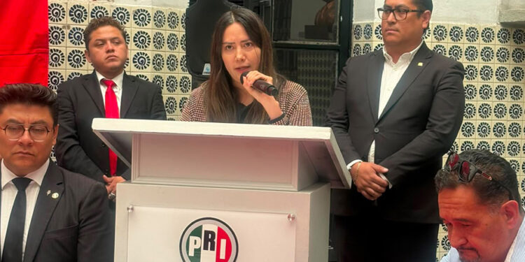 “Los falsos mesías del oficialismo prometen el cambio, pero representan la continuidad de un gobierno sin resultados”