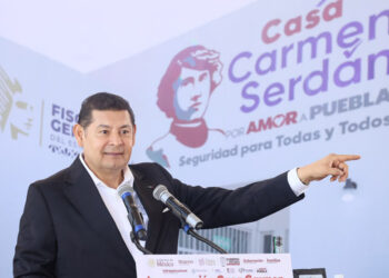 Proteger la vida de las mujeres y evitar feminicidios la meta de las Casas Carmen Serdán: Alejandro Armenta