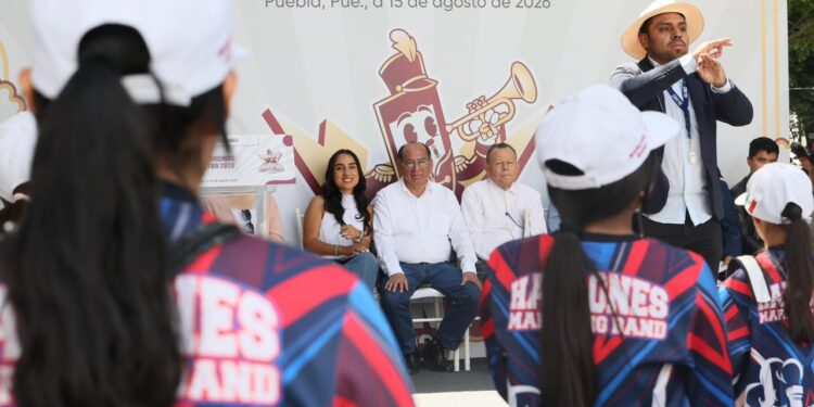 Talento poblano hace vibrar la Copa Marching Juventud 2026 con música y gallardía