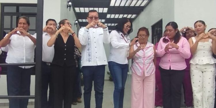 Amplían la Unidad Básica de Rehabilitación en Ixcaquixtla