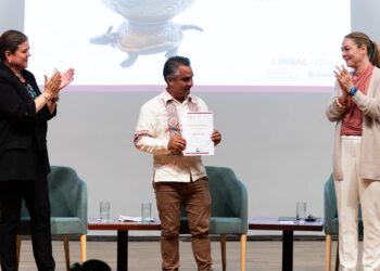 Entregan los premios de la XIII Edición del Concurso Nacional grandes maestras y maestros del Patrimonio Artesanal de México
