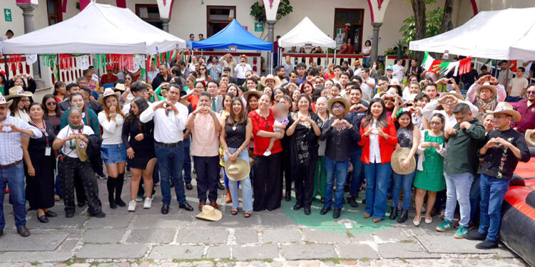 Refuerza Secretaría de Bienestar trabajo en equipo y compromiso social