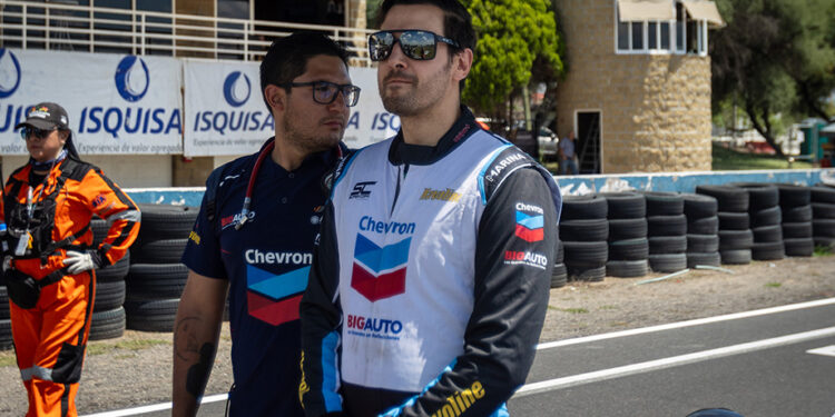 José Arellano y Chevron Racing confirman su gran momento con doble podio en León
