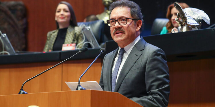 Reforma constitucional permitirá que gobernadores y Presidencia respondan sólo a los intereses de México: Ignacio Mier