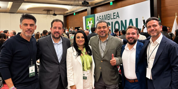 Tony Gali López participa en Asamblea Nacional del Partido Verde