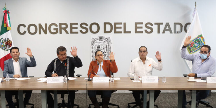 Avala Comisión del Congreso donación de predios para Universidad de la Salud y Bachillerato Digital